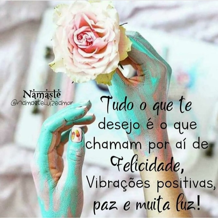 Tudo o que te desejo é o que chamam por dí de felicidade, vibrações positivas, paz e muita luz!